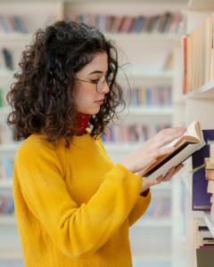 Woman library | UNWLA - Ukrainian National Womens League of America