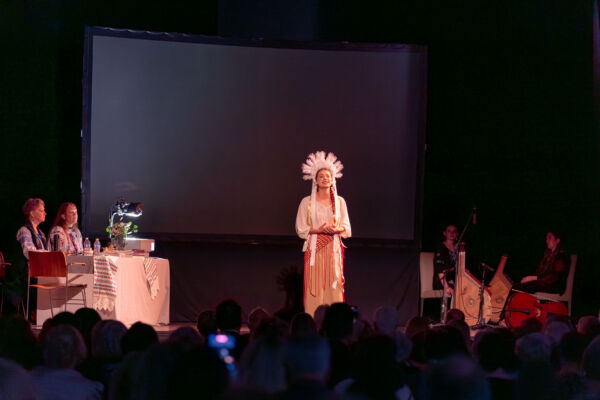 play 4 | UNWLA - Ukrainian National Womens League of America