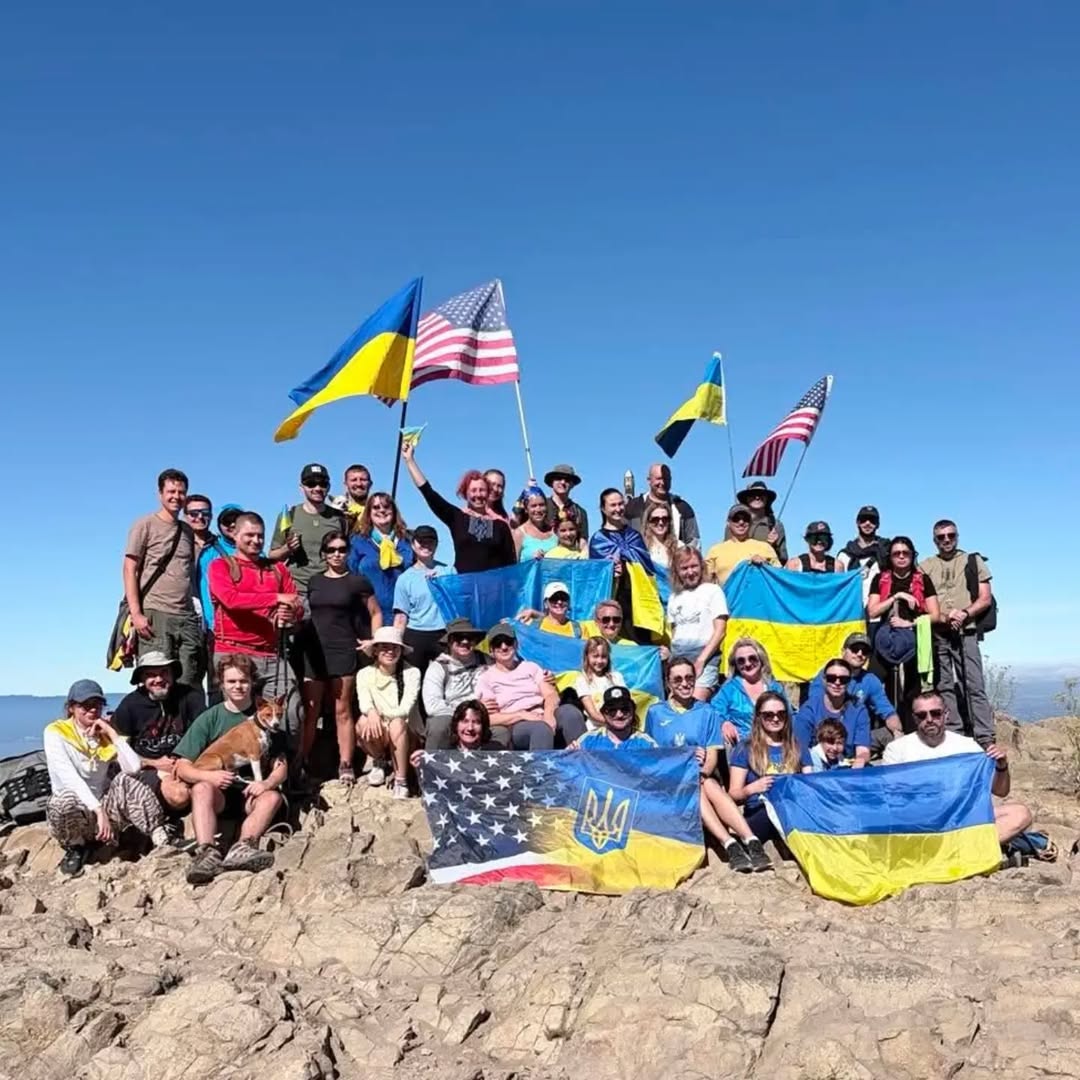 125 events nationwide: 35 Years of Ukraine's Independence 16 | UNWLA - Ukrainian National Womens League of America Br 107 Annual mission peak hike | UNWLA - Ukrainian National Womens League of America