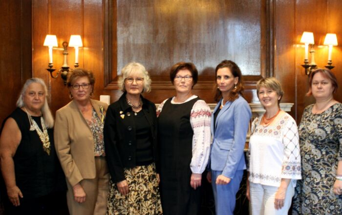 group.cropped.print pubs 1 | UNWLA - Ukrainian National Womens League of America